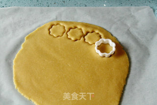 补钙补脑的快手饼干：【咸香芝士饼干】的做法步骤：9