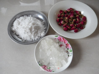 玫瑰花凉粉的做法步骤：1