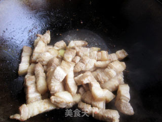 经典家常宴客菜——红烧肉的做法步骤：4