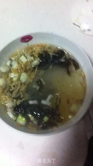 紫菜粉丝汤的做法步骤：7