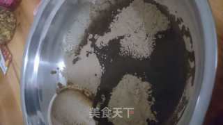 蜂蜜龟苓膏的做法步骤：2
