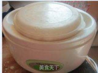 小植菜谱丨又到了上班可以带饭的季节，无“包”不欢——地软小蒸包的做法步骤：1