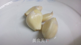 蒜头辣酱炒酸笋的做法步骤：3