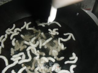 蛋丝鱼茸羹的做法步骤：6