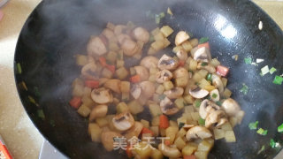 咖喱鸡肉土豆的做法步骤：7