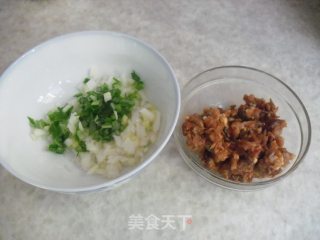 大葱肉馅饼的做法步骤：3