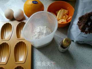 橙香双色玛德琳的做法步骤：1
