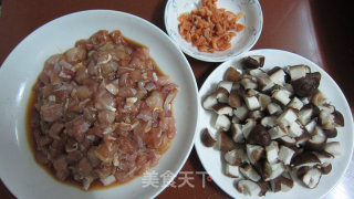 浓香鸡腿饭的做法步骤：2