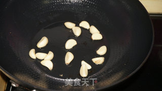 蒜仔烧冬瓜的做法步骤：3