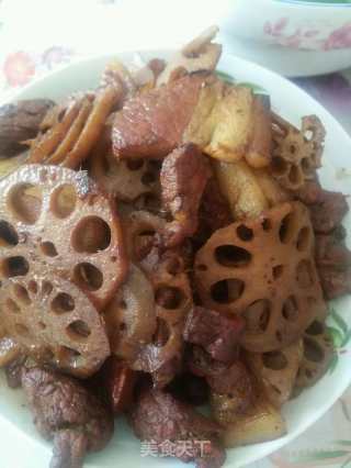 藕焖红烧肉的做法步骤：6