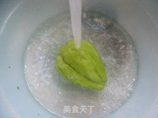 香干猪肚炒佛手瓜的做法步骤：2