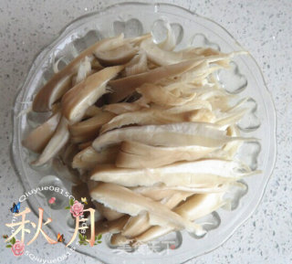 椒盐平蘑的做法步骤：2