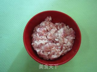 咸蛋蒸肉饼--下饭下粥菜的做法步骤：2