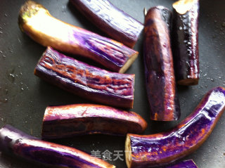 手撕烧茄子的做法步骤：2