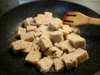 四喜烤麸——经典上海菜的做法步骤：3