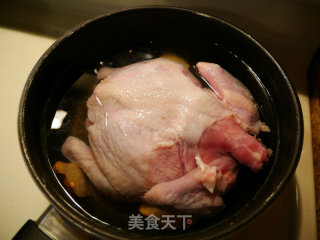 清炖萝卜整鸡汤——快手煲汤的做法步骤：2