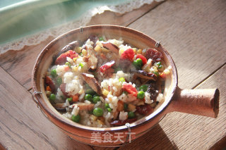 腊肠煲仔饭的做法步骤：5