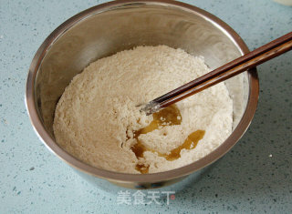 形似荷叶，暄软好味：【荷叶夹饼】的做法步骤：3