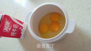 牛奶鸡蛋羹的做法步骤：1