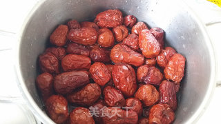 戚风枣糕的做法步骤：1