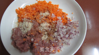 椒圈煎肉饼--【圈圈里的营养世界】的做法步骤：2