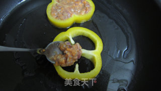椒圈煎肉饼--【圈圈里的营养世界】的做法步骤：7