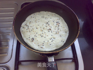 芝麻花生薄撑的做法步骤：5