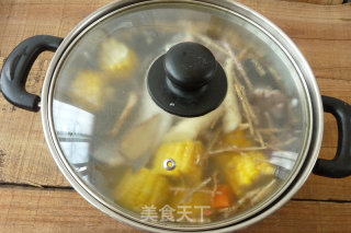 竹芋茅根汤的做法步骤：3