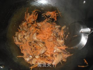 炒素丝的做法步骤：3