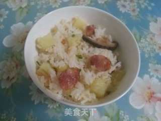 土豆腊肠焖饭的做法步骤：7