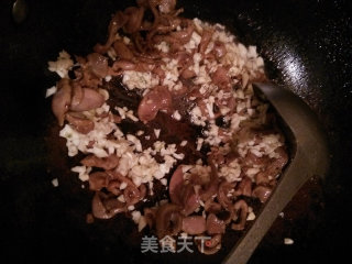 红油豇豆炒鸡胗的做法步骤：9