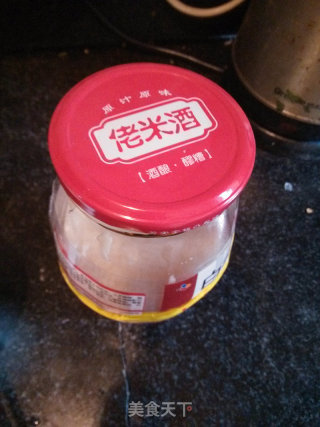 酒酿鸡蛋汤的做法步骤：1