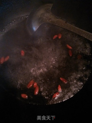 酒酿鸡蛋汤的做法步骤：2
