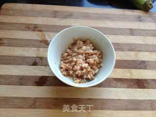 鱼香肉末茄子的做法步骤：2