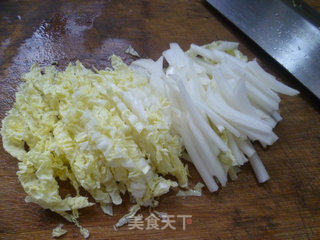 香干白菜米粉的做法步骤：2