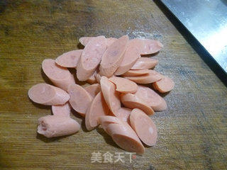 火腿肠炒地双鲜的做法步骤：4