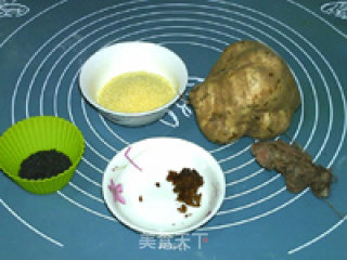 红薯山药小米粥的做法步骤：1