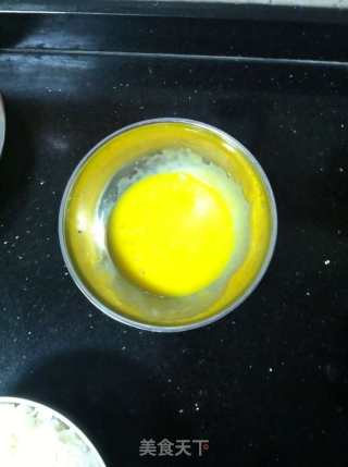 黄金炒饭的做法步骤：2