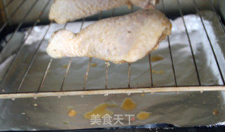 【蜜汁味噌烤鸡腿】的做法步骤：11