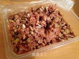 多汁健康白菜包肉的做法步骤：2