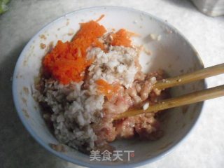 干贝蔬肉包的做法步骤：2