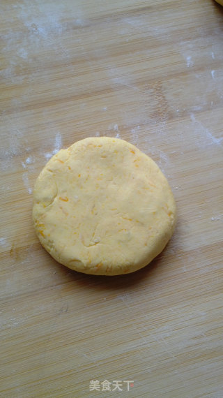 香蕉馅南瓜饼的做法步骤：8