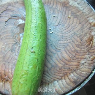 香辣烤丝瓜的做法步骤：1