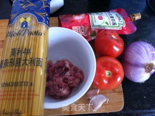 番茄肉沫意大利面的做法步骤：1