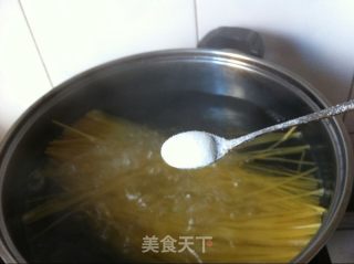 番茄肉沫意大利面的做法步骤：15