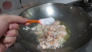 简单快手菜——清炒虾仁的做法步骤：7