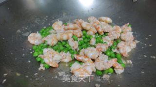简单快手菜——清炒虾仁的做法步骤：9