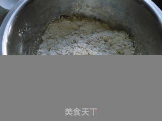 能量早餐——葱花火腿花卷的做法步骤：1