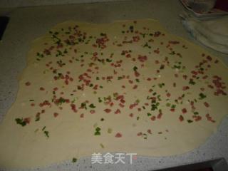 能量早餐——葱花火腿花卷的做法步骤：5