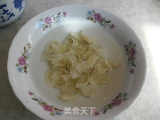 冰糖百合炖雪梨的做法步骤：3